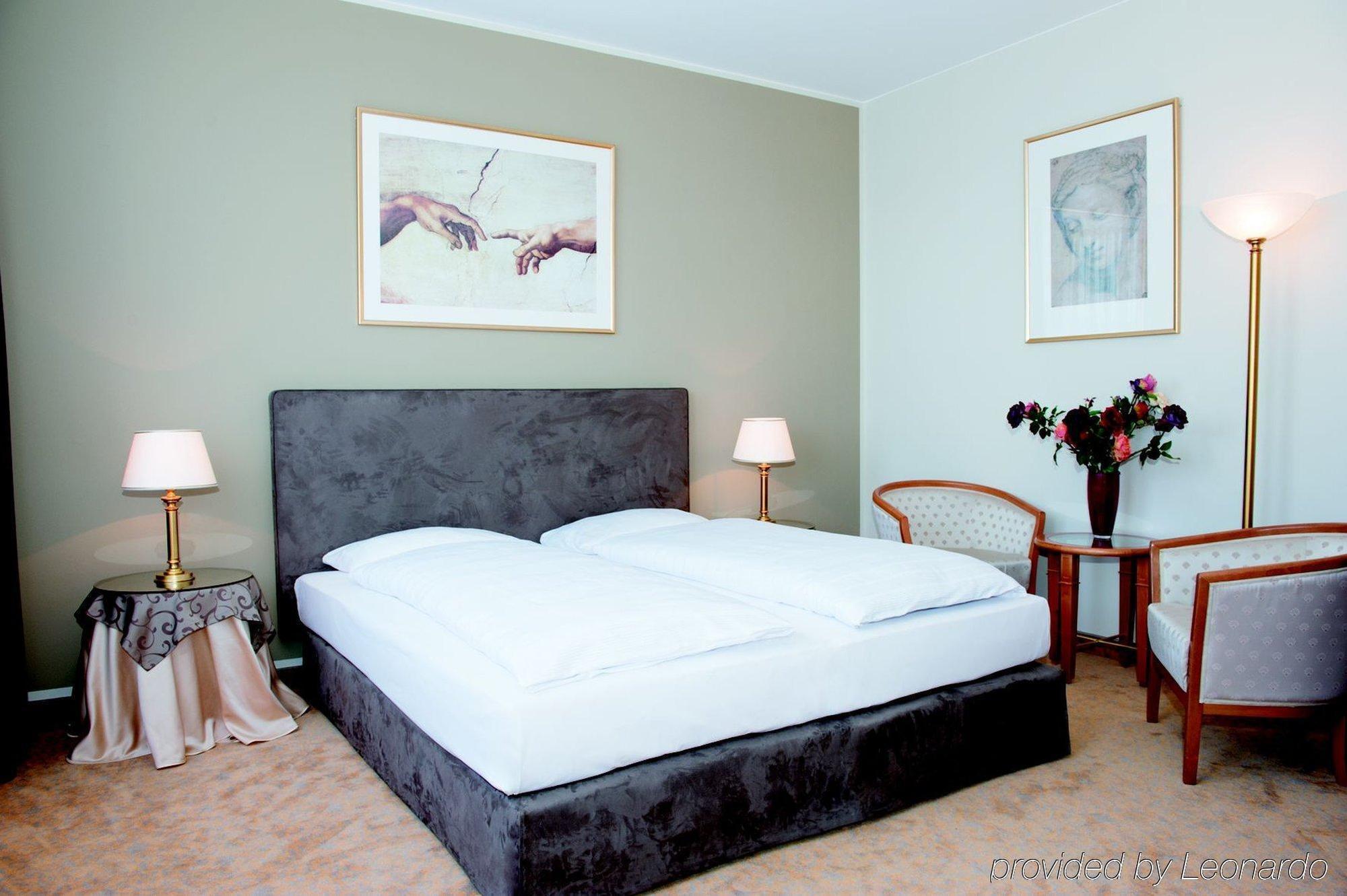 Victor'S Residenz-Hotel Saarlouis Zewnętrze zdjęcie